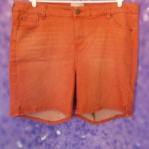 Molly & Isadora Cropped Coral Shorts 22W